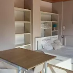 Confortable Avec Cuisine Equipee - Api-1-52-759 *