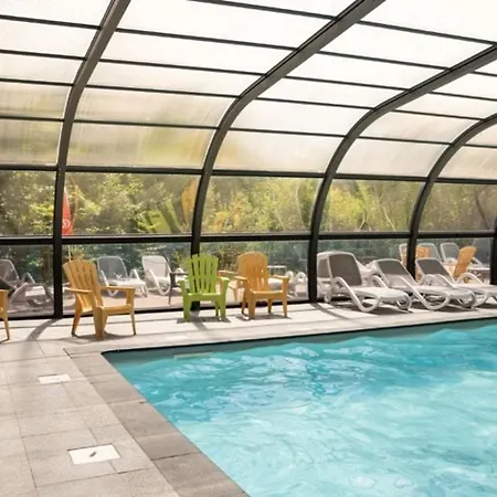 Campsite Confortable Avec Cuisine Equipee - Api-1-52-759