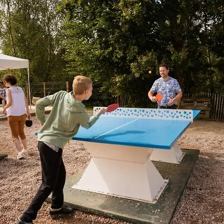 Camping Confortable Avec Cuisine Equipee - Api-1-52-759 *