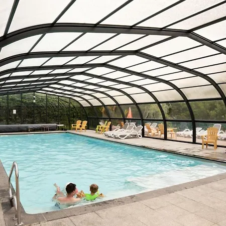 Camping Confortable Avec Cuisine Equipee - Api-1-52-759 *