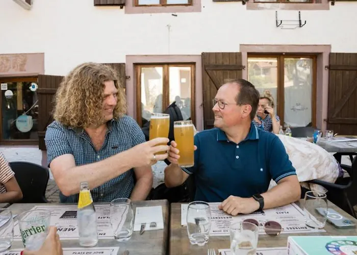 Confortable Avec Cuisine Equipee - Api-1-52-759 Granges-Aumontzey